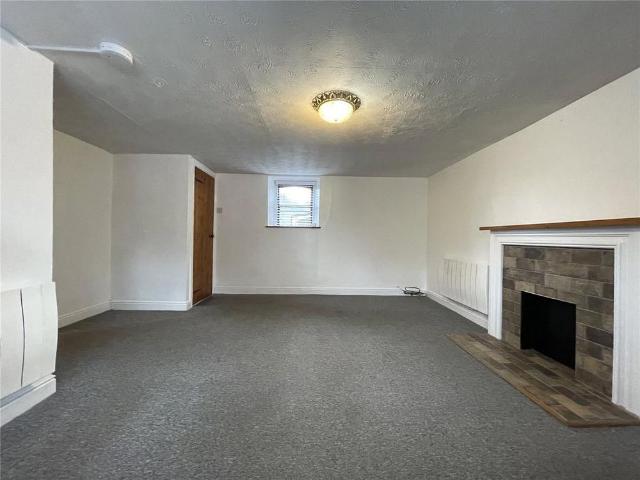 3 bedroom detached house to rent