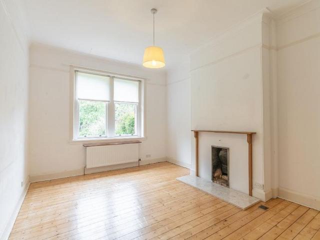 3 bedroom detached house to rent