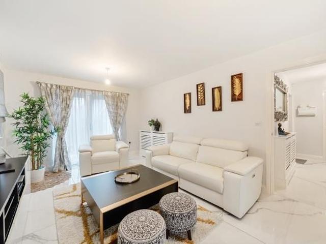 3 bedroom detached house to rent