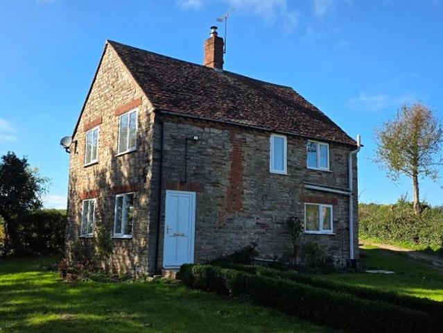 3 bedroom detached house to rent
