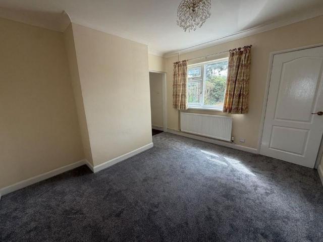 3 bedroom detached house to rent