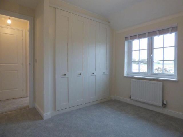 3 bedroom detached house to rent
