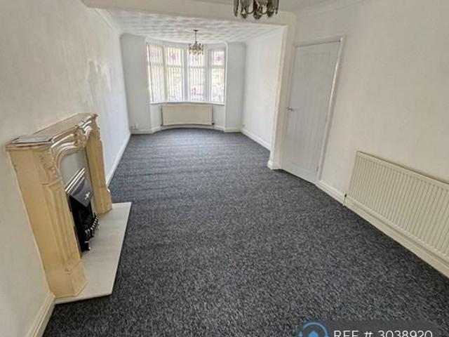 3 bedroom detached house to rent
