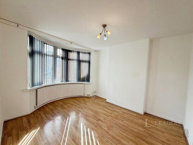 3 bedroom detached house to rent