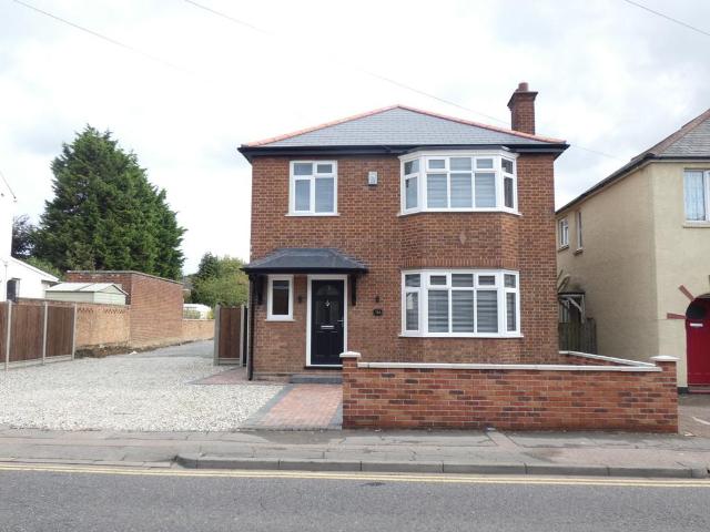 3 bedroom detached house to rent