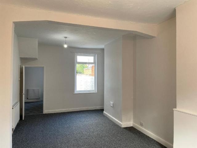 3 bedroom detached house to rent