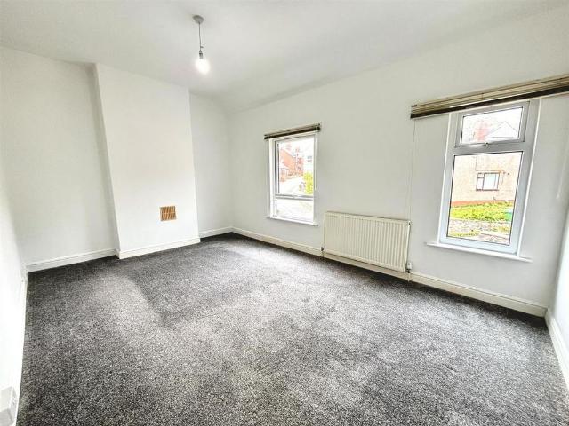 3 bedroom detached house to rent