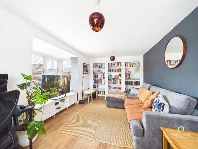 3 bedroom detached house to rent