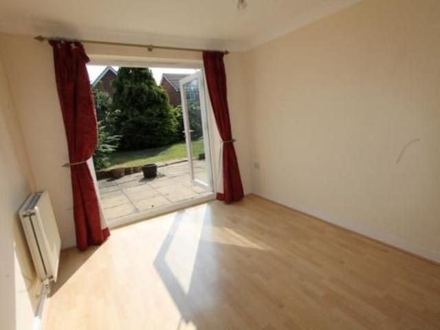 3 bedroom detached house to rent