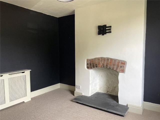 3 bedroom detached house to rent