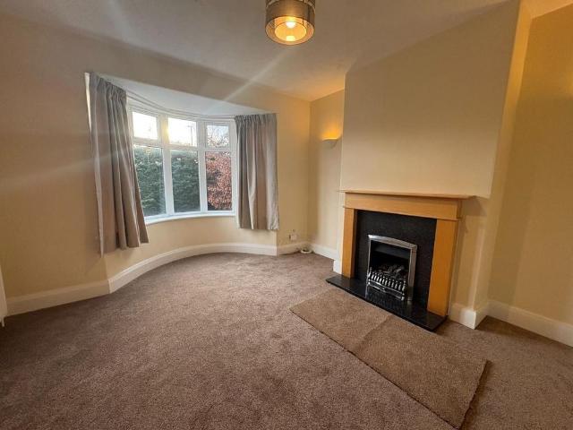 3 bedroom detached house to rent