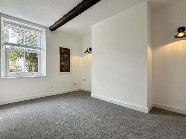 3 bedroom detached house to rent