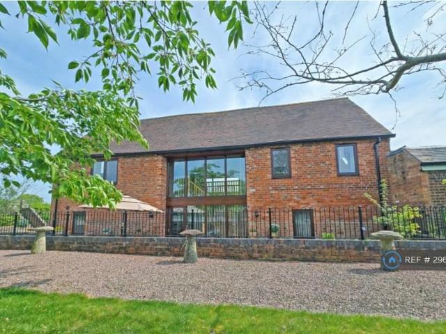 3 bedroom detached house to rent