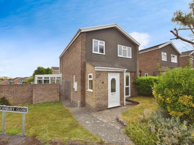 3 bedroom detached house to rent
