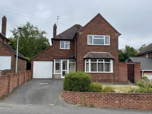 3 bedroom detached house to rent