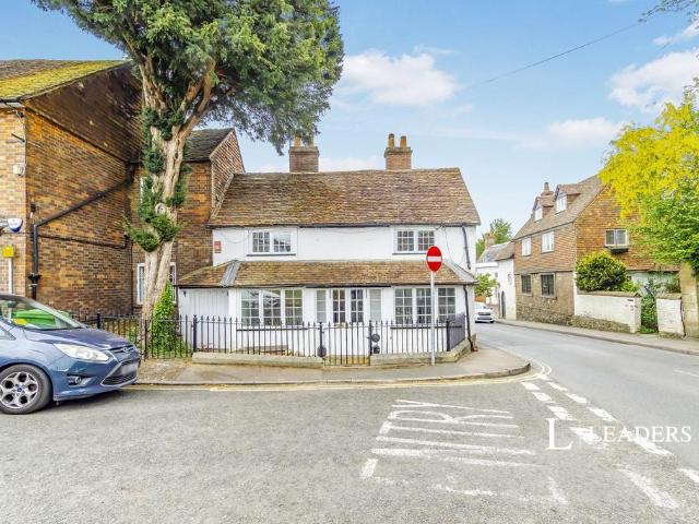 3 bedroom detached house to rent