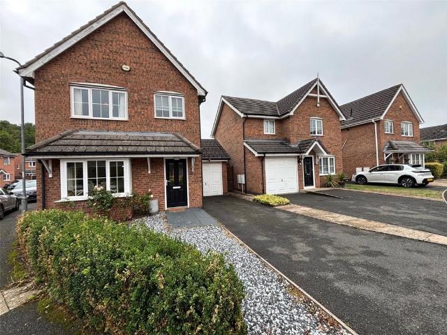 3 bedroom detached house to rent