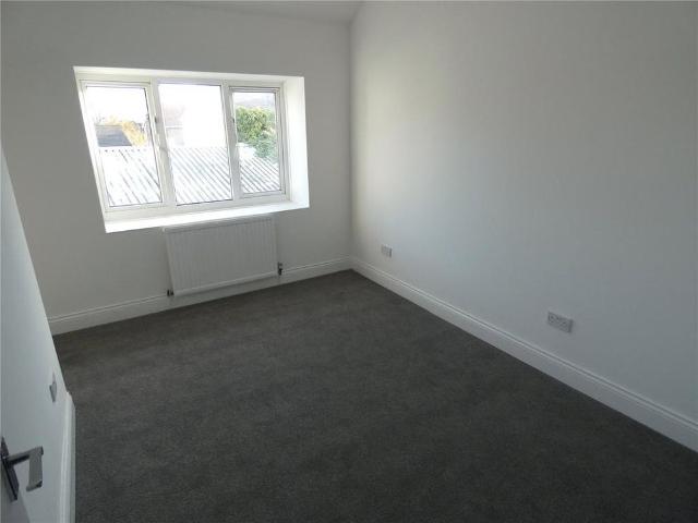 3 bedroom detached house to rent