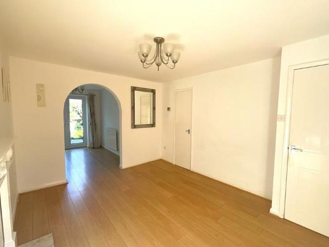 3 bedroom detached house to rent