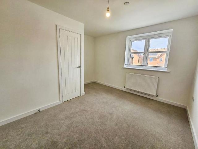 3 bedroom detached house to rent