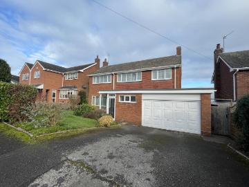 3 bedroom detached house to rent