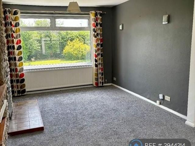 3 bedroom detached house to rent