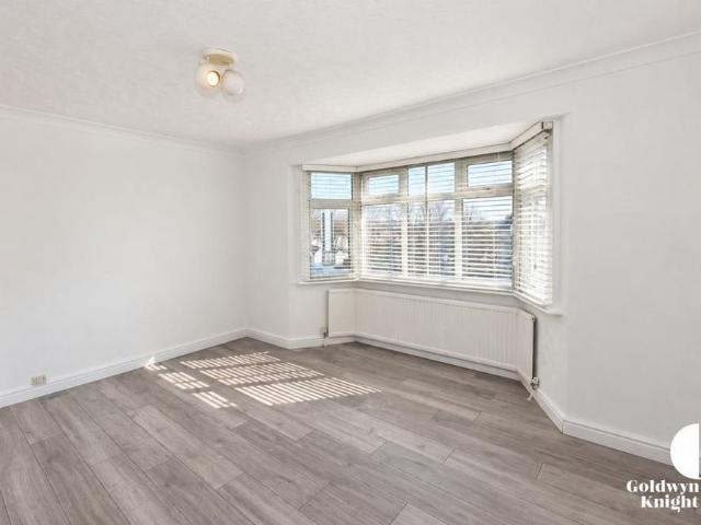 3 bedroom detached house to rent