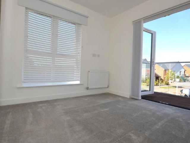 3 bedroom detached house to rent