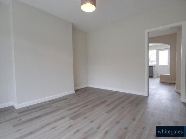 3 bedroom detached house to rent