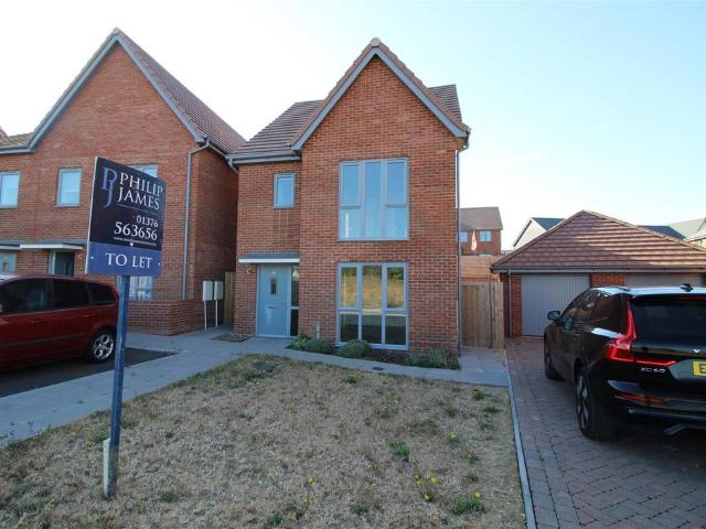 3 bedroom detached house to rent