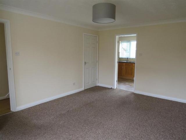 3 bedroom detached house to rent