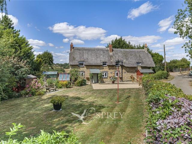 3 bedroom detached house to rent