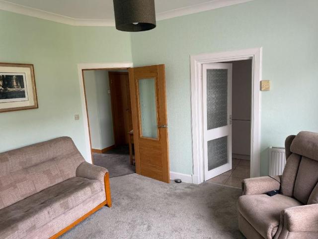3 bedroom detached house to rent