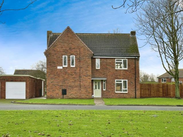 3 bedroom detached house to rent
