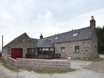 Aberdeen, Aberdeen And Grampian - Garden