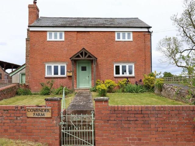 3 bedroom detached house to rent
