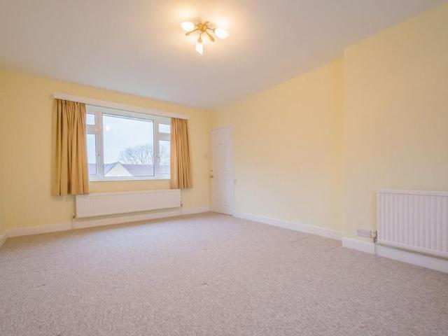 3 bedroom detached house to rent