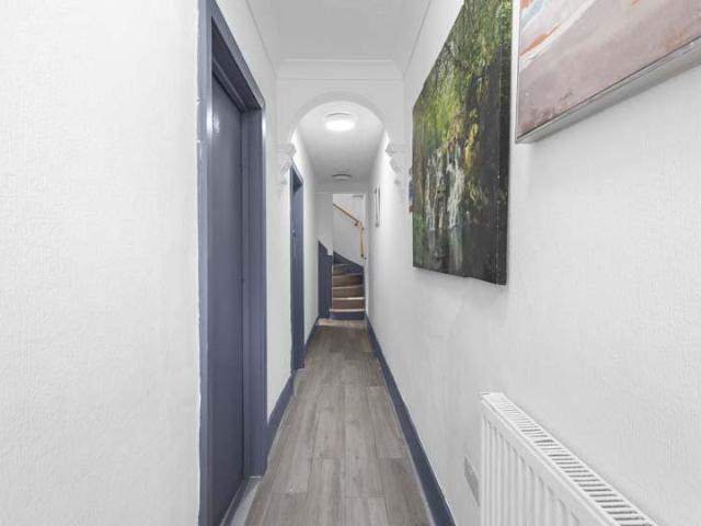 3 bedroom detached house to rent