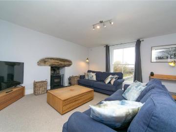 3 bedroom detached house to rent