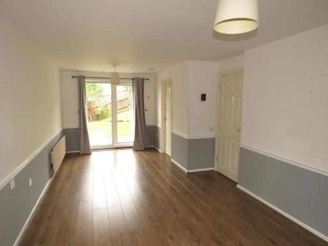 3 bedroom detached house to rent