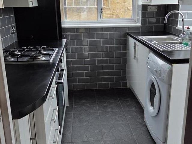 3 bedroom detached house to rent