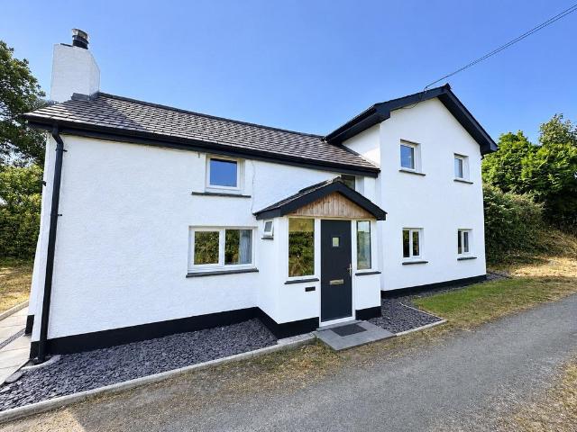 3 bedroom detached house to rent