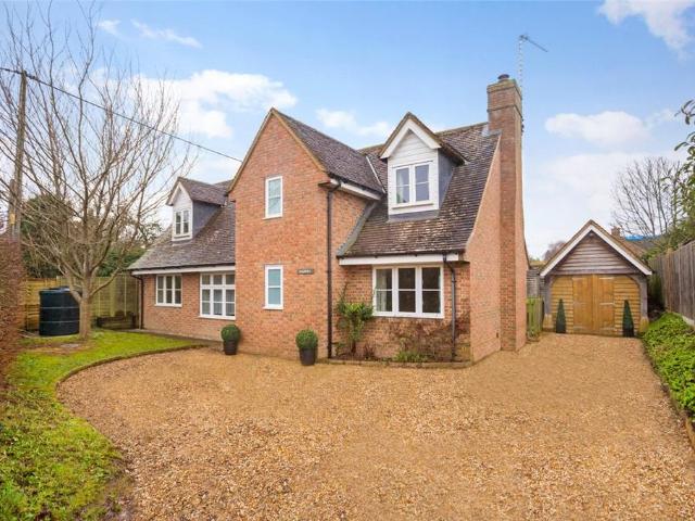 3 bedroom detached house to rent