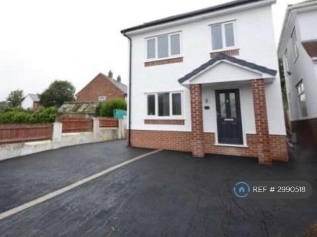 3 bedroom detached house to rent