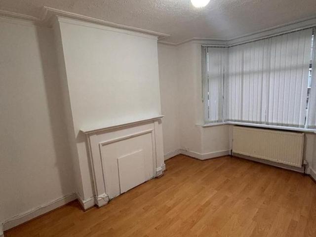3 bedroom detached house to rent
