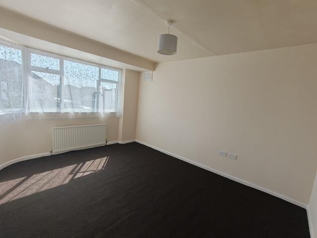 3 bedroom detached house to rent
