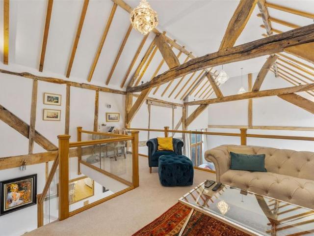 3 bedroom detached house to rent