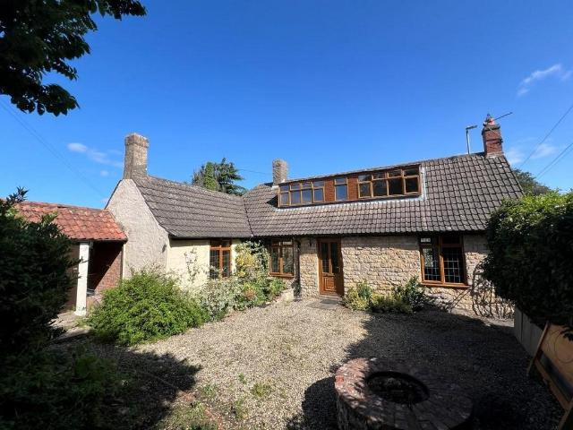 3 bedroom detached house to rent