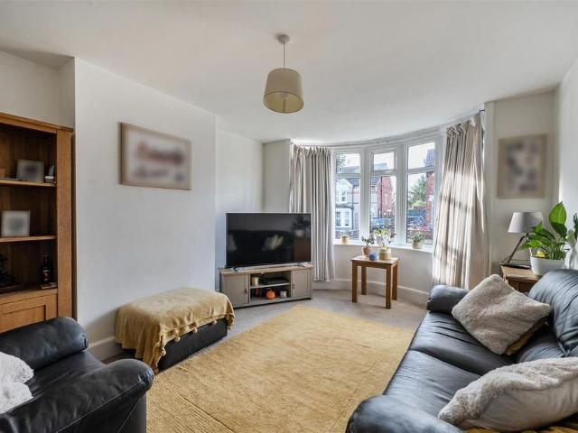 3 bedroom detached house to rent