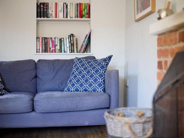 3 bedroom detached house to rent